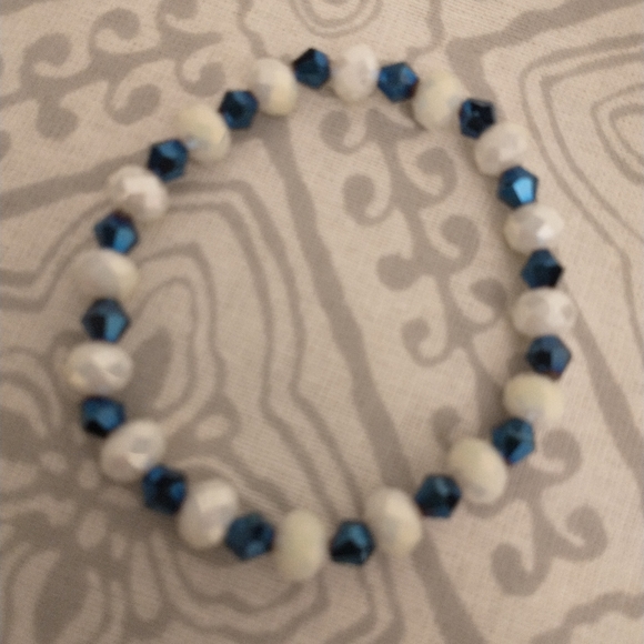 Bracelet - Picture 2 of 5